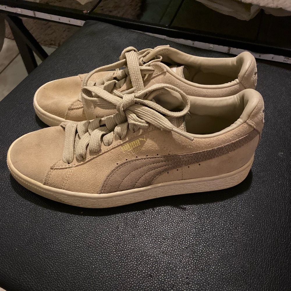 Women’s puma suede shoes